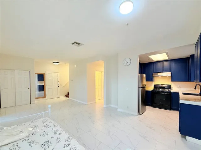 $2,700 | 319 West Duarte Road, Unit A, Monrovia, CA 91016