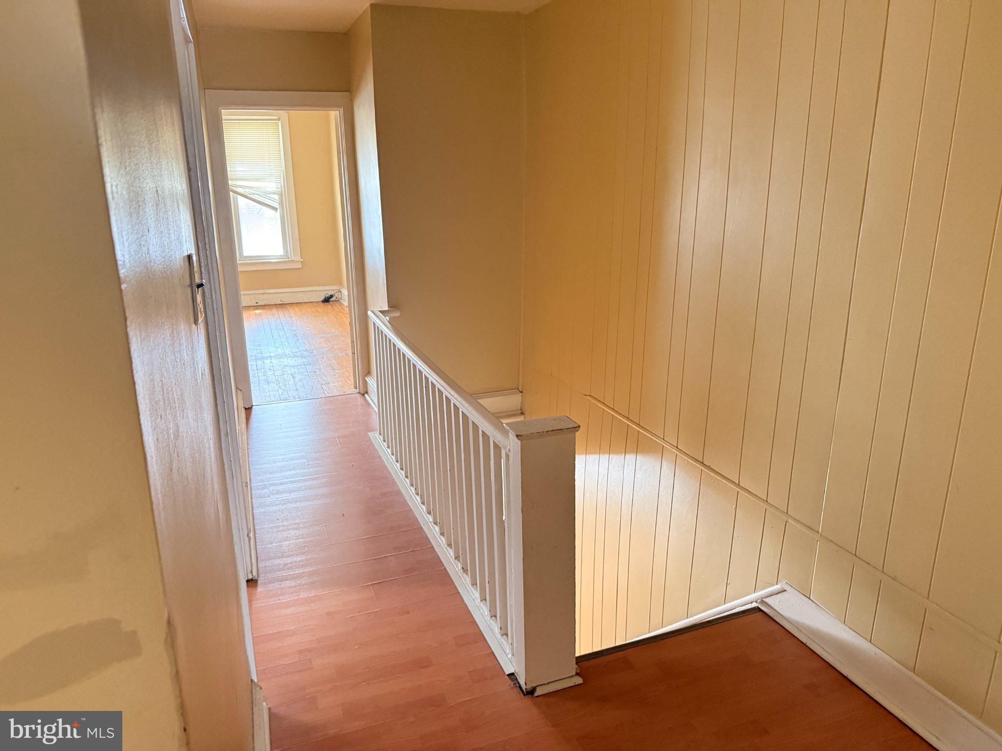 914 Marshall Road Sharon Hill, PA 19079 - Photo 20 of 27 Bright and inviting hallway retreat.