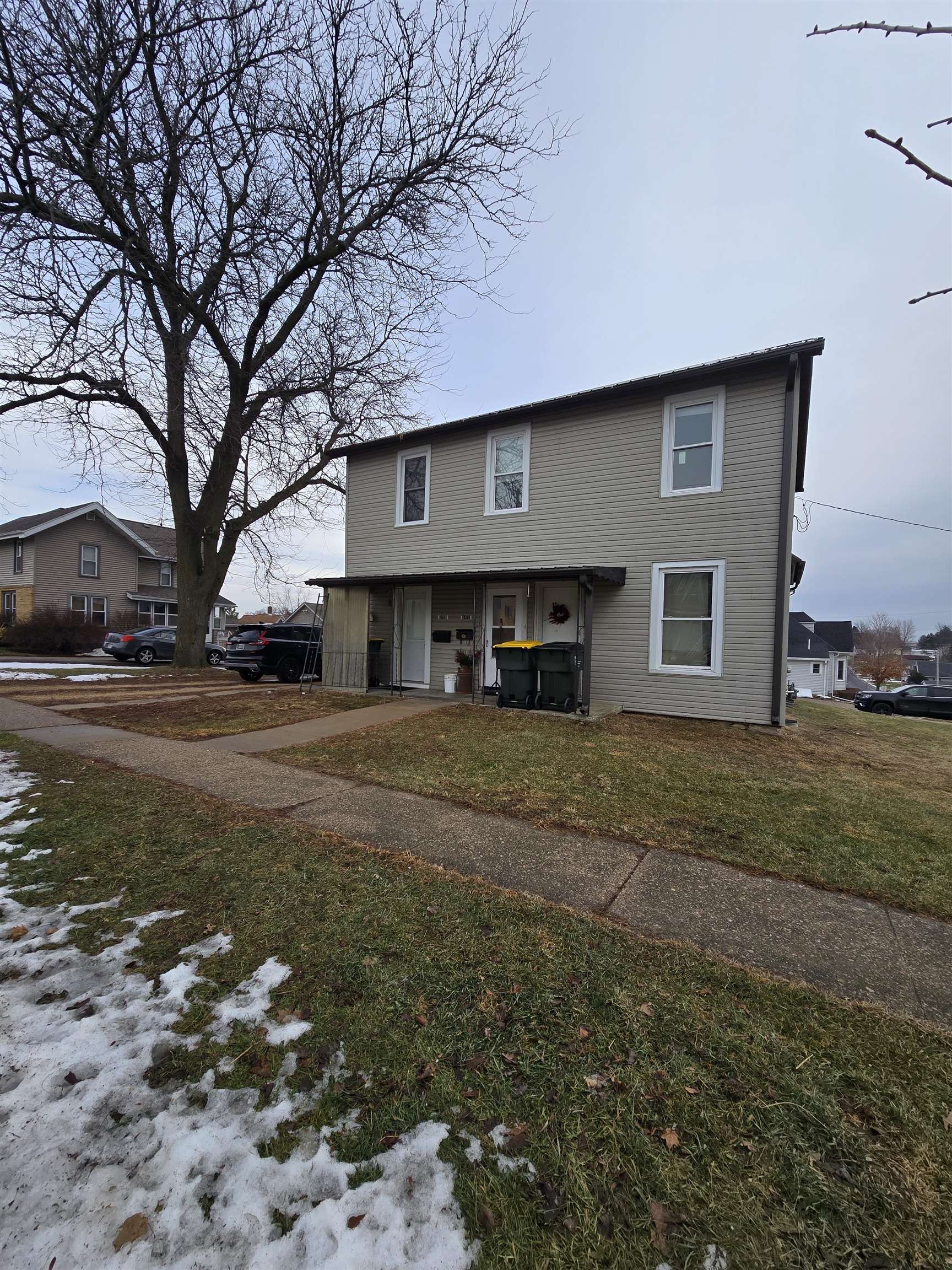 307 North Monroe Street Lancaster, WI 53813 - Photo 6 of 47