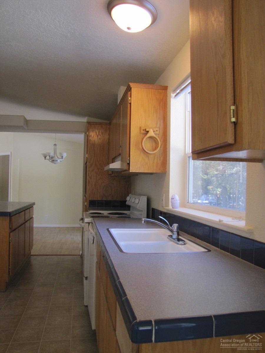 15588 Burgess Road La Pine, OR 97739 - Photo 4 of 20 Additional Photo