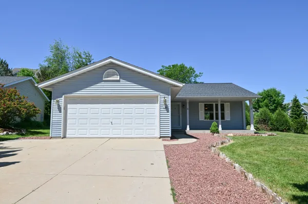 $389,900 | 585 Ashley Avenue, Port Washington, WI 53074