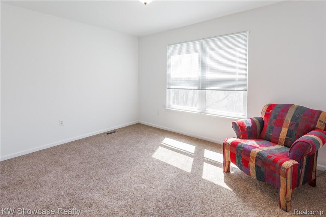 4324 Ridge Court Pinckney, MI 48169 - Photo 22 of 39 Upper Level/ Bedroom #3