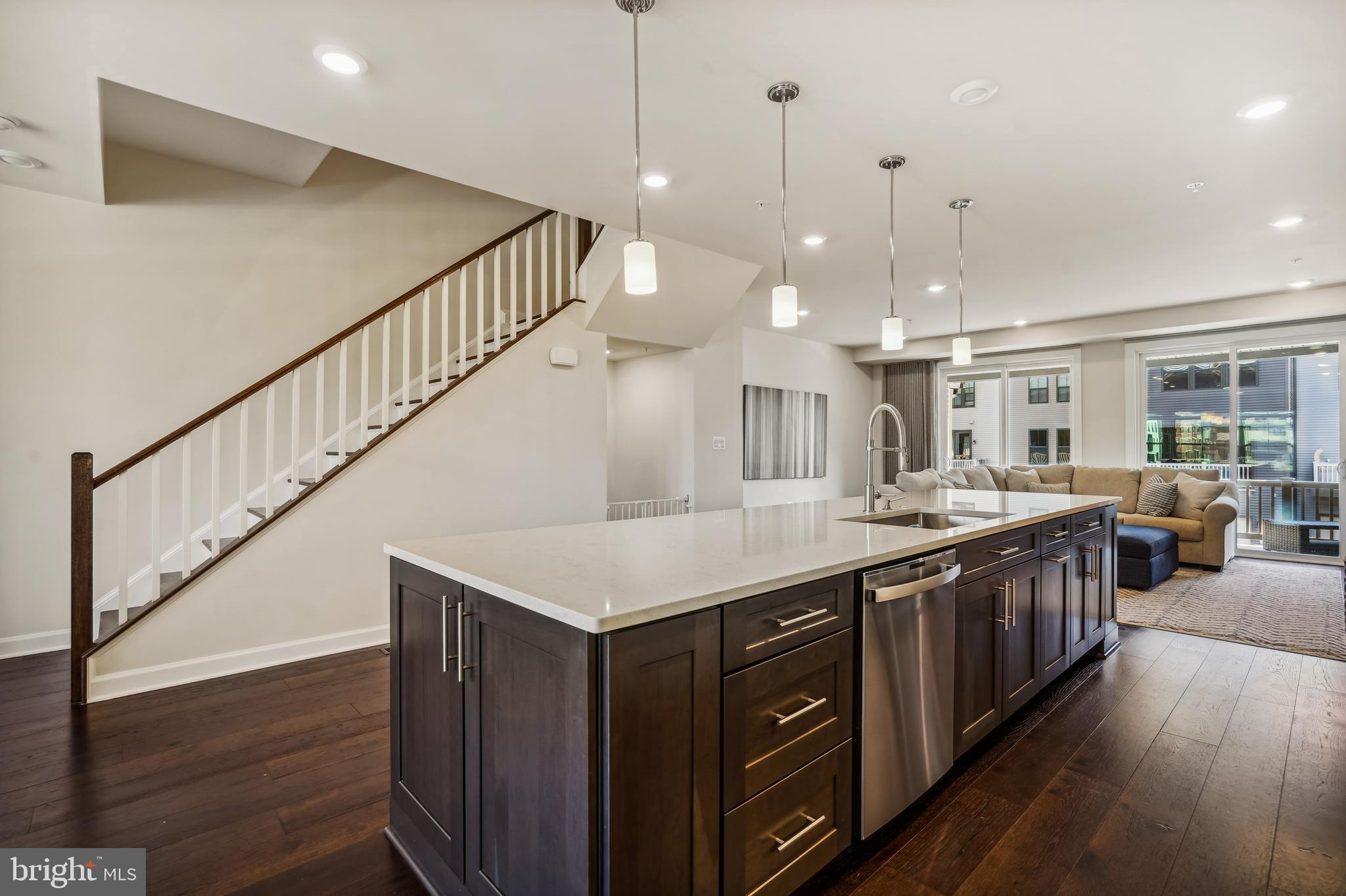 43469 Grandmoore Street Ashburn, VA 20148 - Photo 16 of 62 Upgraded Cabinetry with Soft Close Doors & Drawers