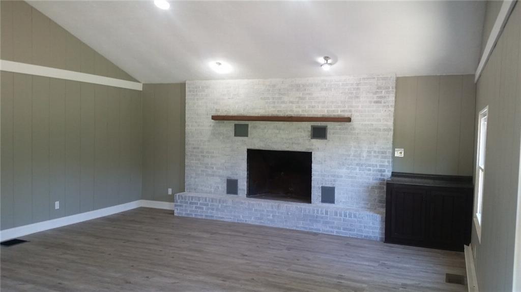 196 Burtner Road Butler, PA 16002 - Photo 4 of 22