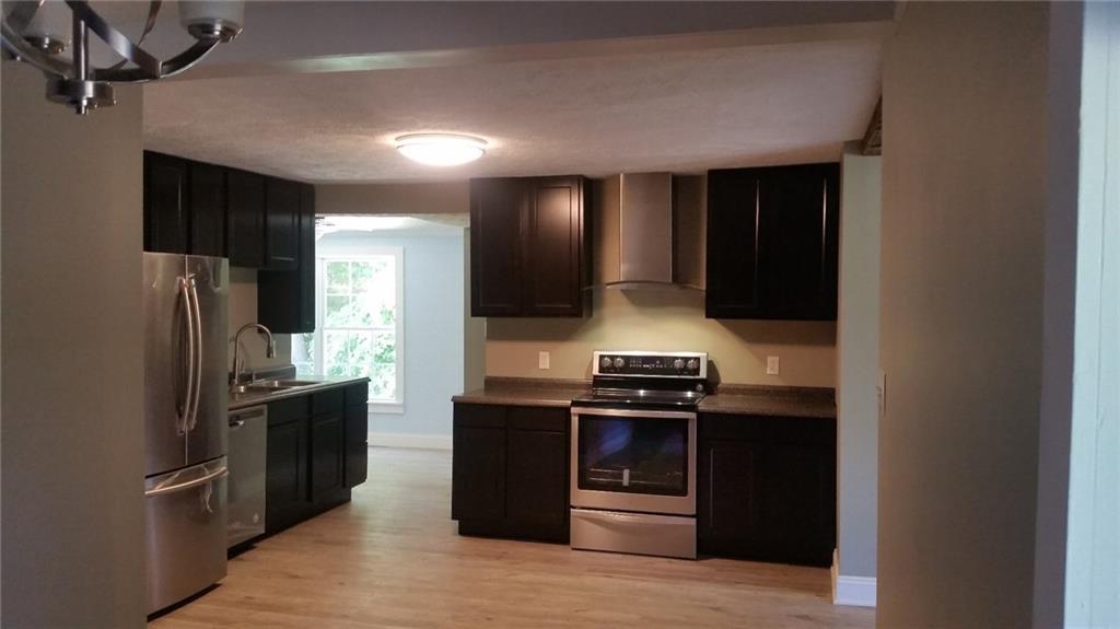 196 Burtner Road Butler, PA 16002 - Photo 7 of 22