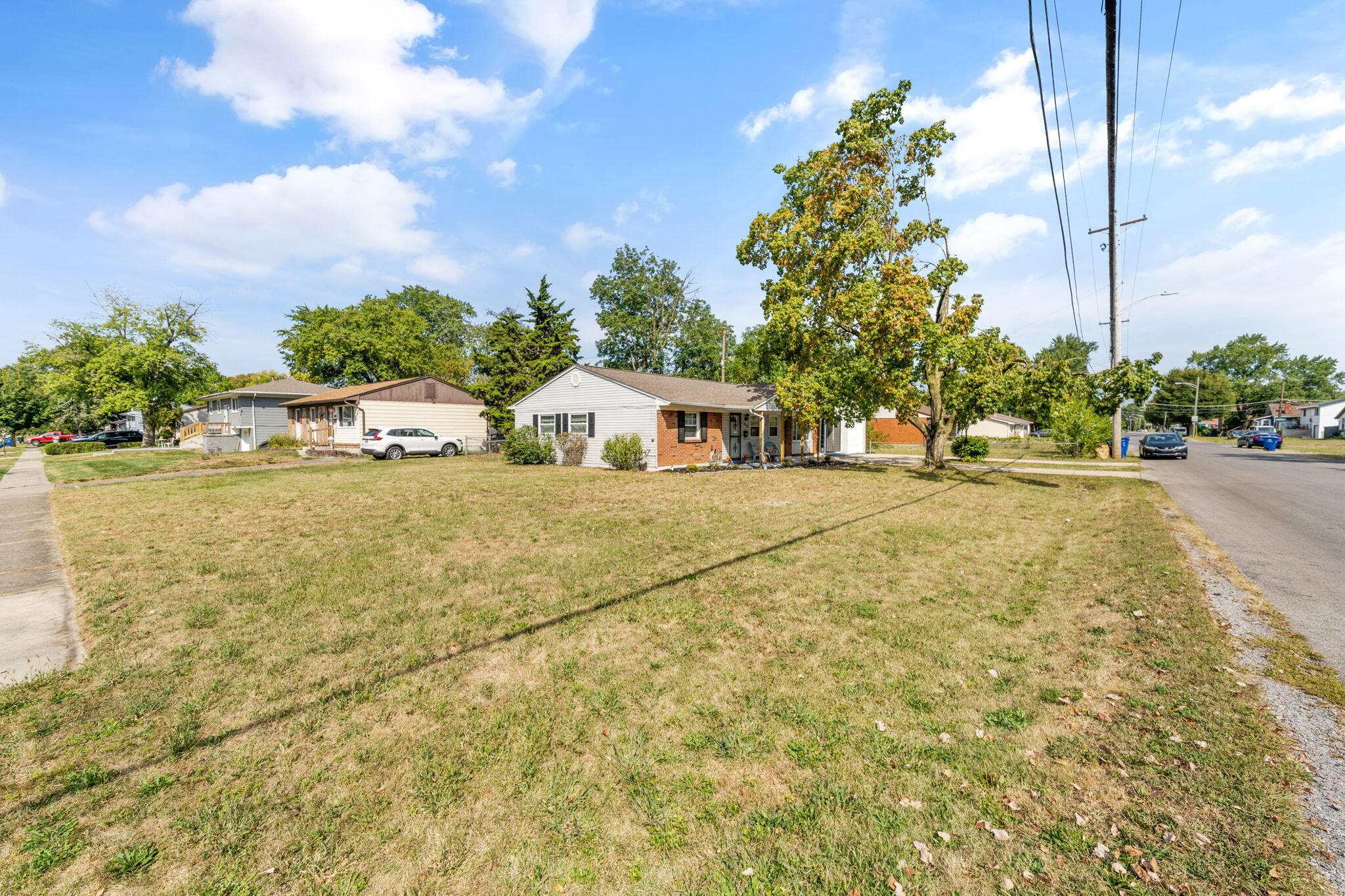 1855 Zettler Road Columbus, OH 43227 - Photo 37 of 49 37-House-for-sale-43227