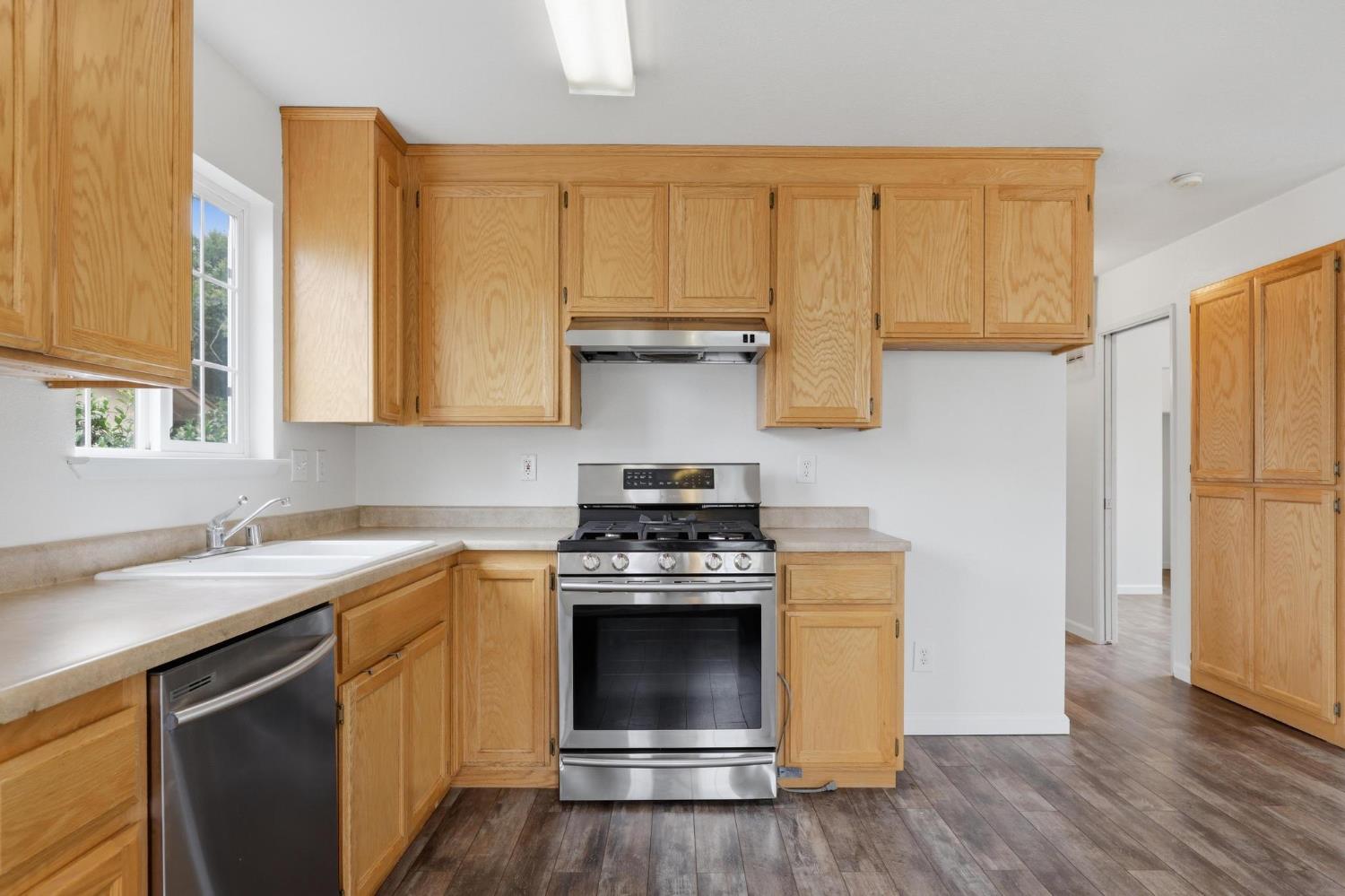 2715 California Street Sutter, CA 95982 - Photo 8 of 26