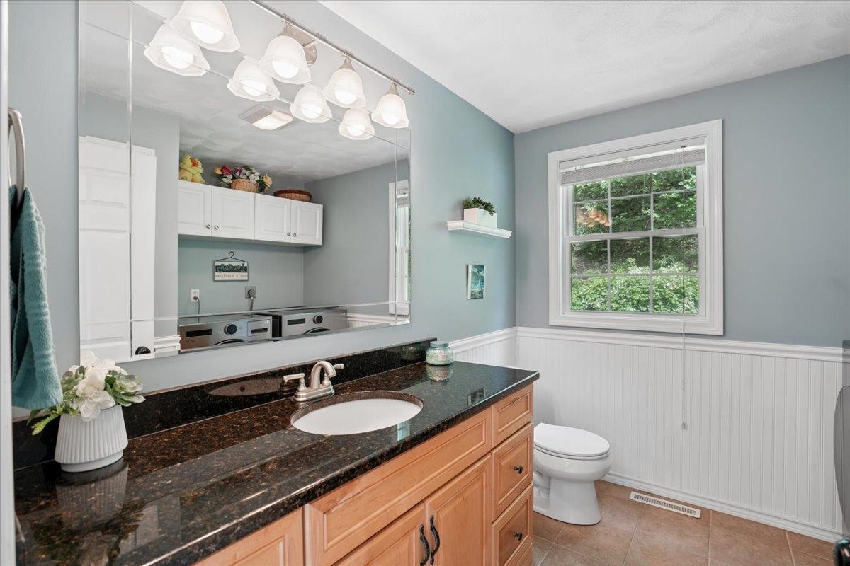 56 Patriot Road Tyngsborough, MA 01879 - Photo 14 of 55