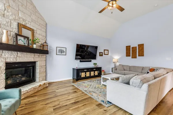 $535,000 | 1029 Wild Pecan Loop, Buda, TX 78610