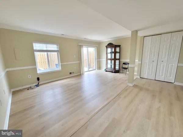 $2,500 | 9627 Horizon Run Road, Unit 2C, Montgomery Village, MD 20886