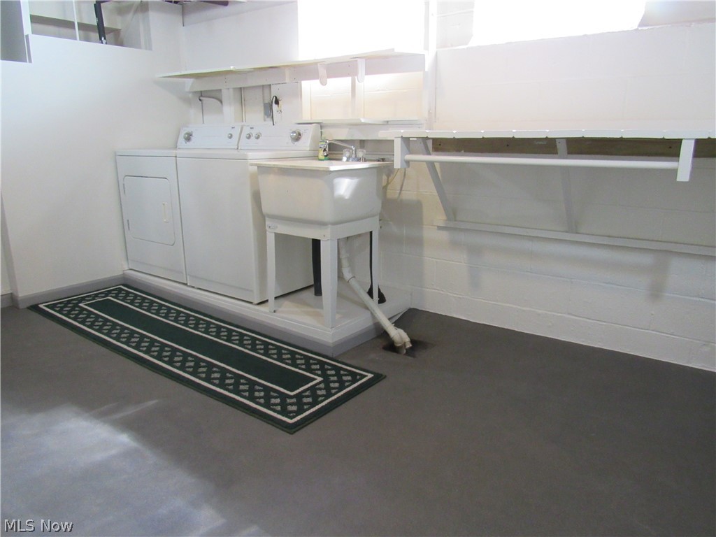 3247 Berea Road Cleveland, OH 44111 - Photo 31 of 35 Gallery Image 31