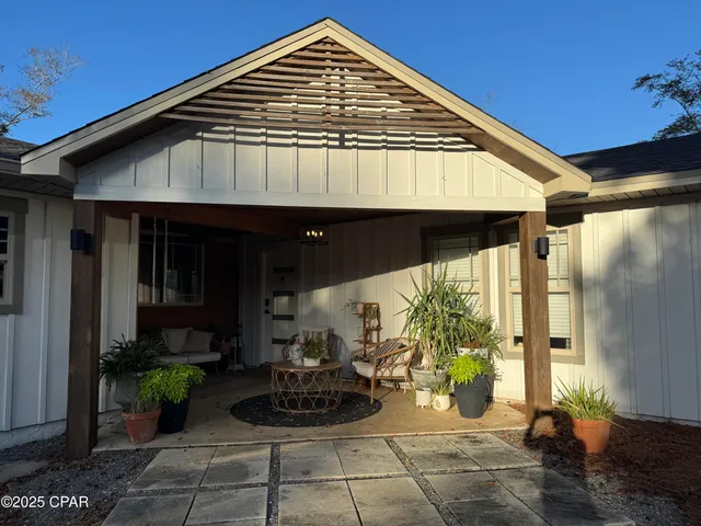 $450,000 | 4384 Angela Drive, Marianna, FL 32446