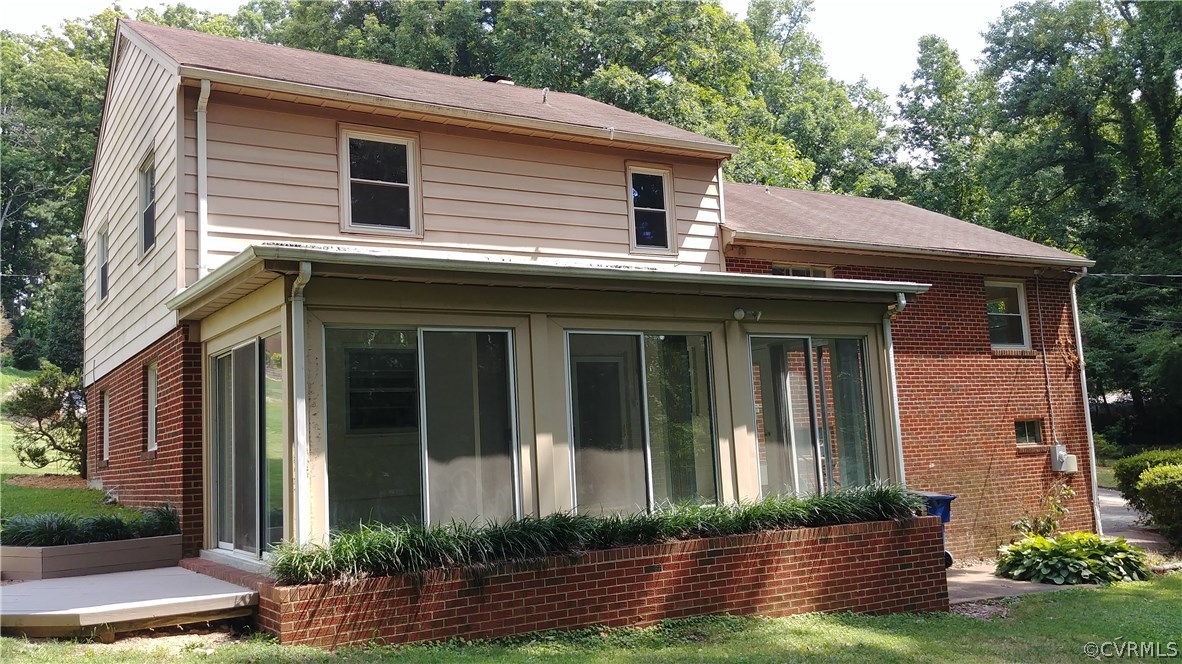 8036 Post Oak Road North Chesterfield, VA 23235 - Photo 6 of 24 Gallery Image 6