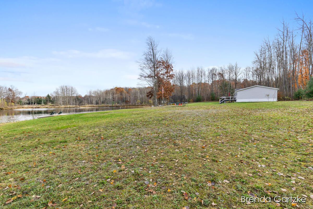 11379 North Backus Road Lakeview, MI 48850 - Photo 29 of 48 IMG_1028
