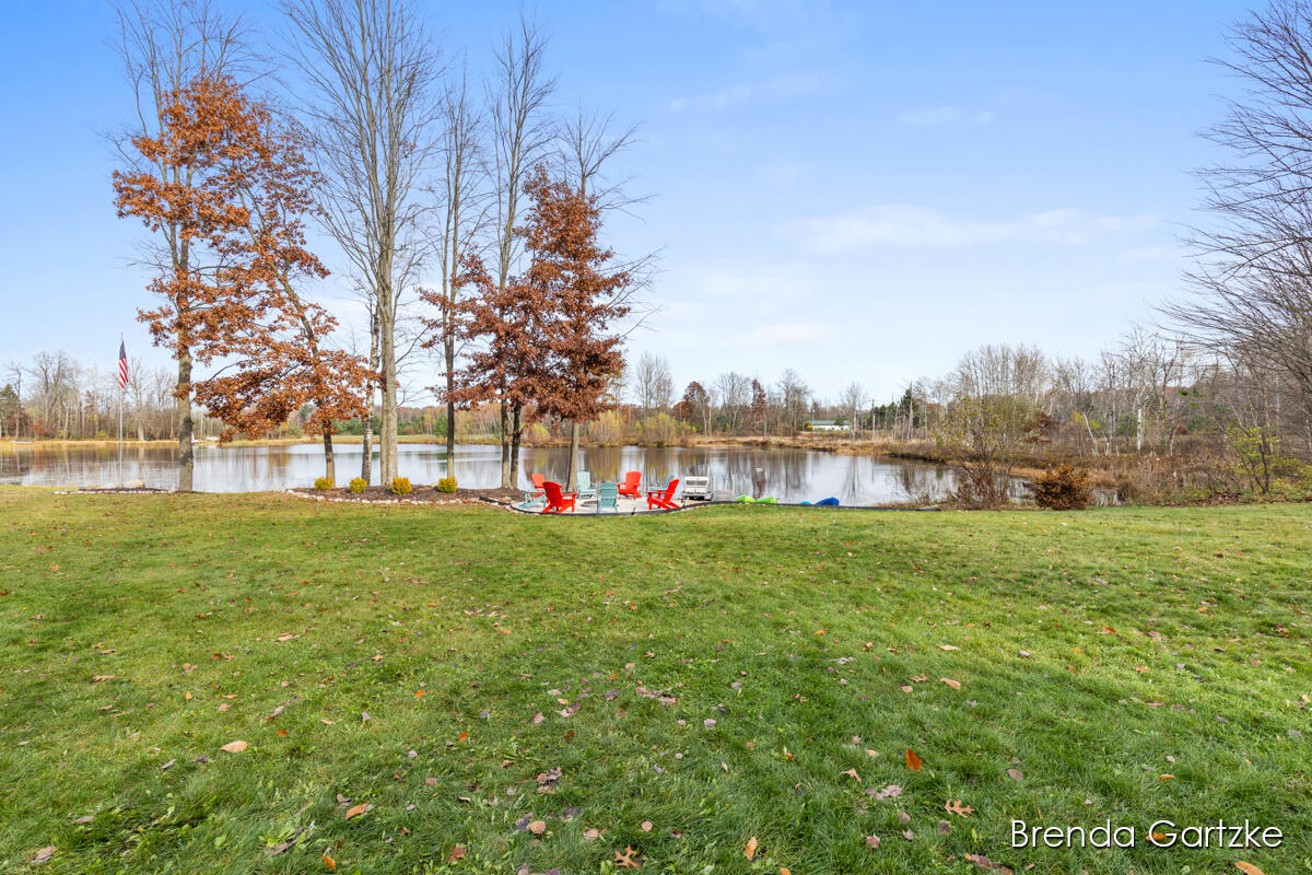 11379 North Backus Road Lakeview, MI 48850 - Photo 36 of 48 IMG_1035