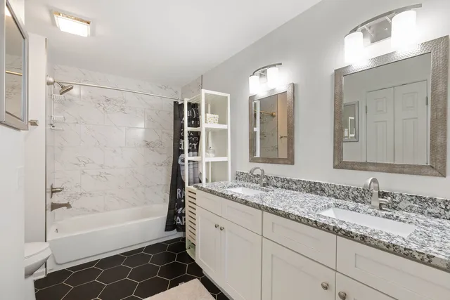 $399,900 | 1441 Aberdeen Court, Naperville, IL 60564