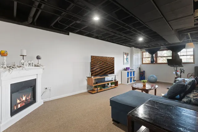 $399,900 | 1441 Aberdeen Court, Naperville, IL 60564