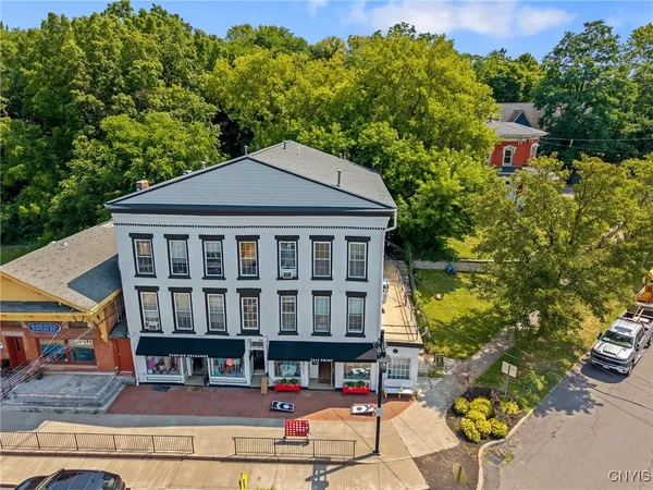 $1,500,000 | 100 Brooklea Drive, Manlius, NY 13066