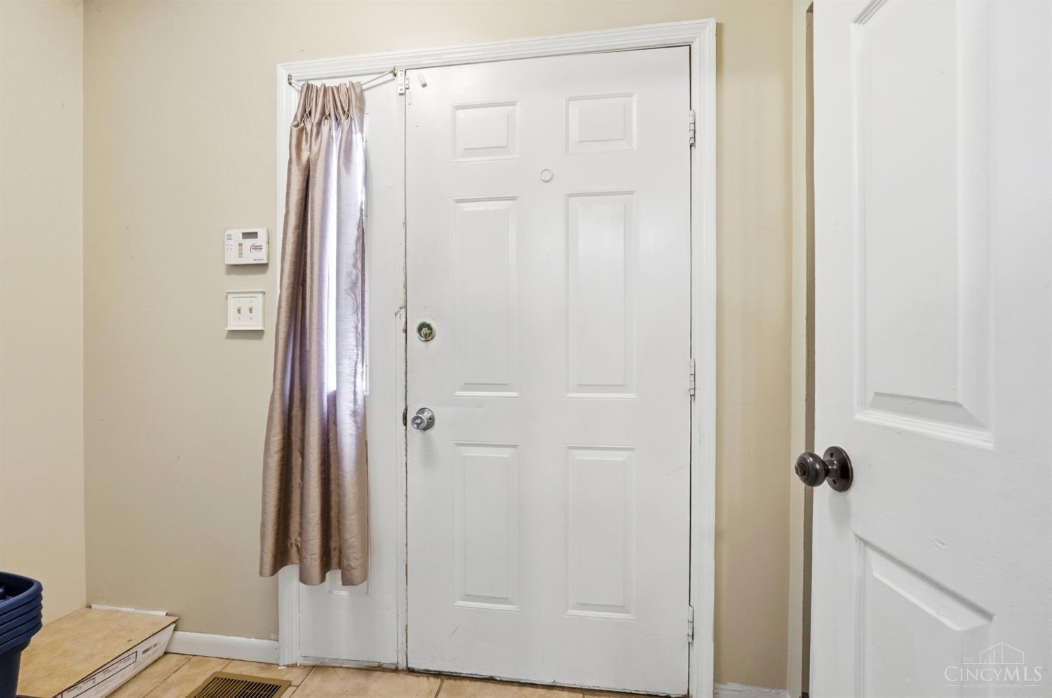 3433 Reading Road Cincinnati, OH 45229 - Photo 6 of 54