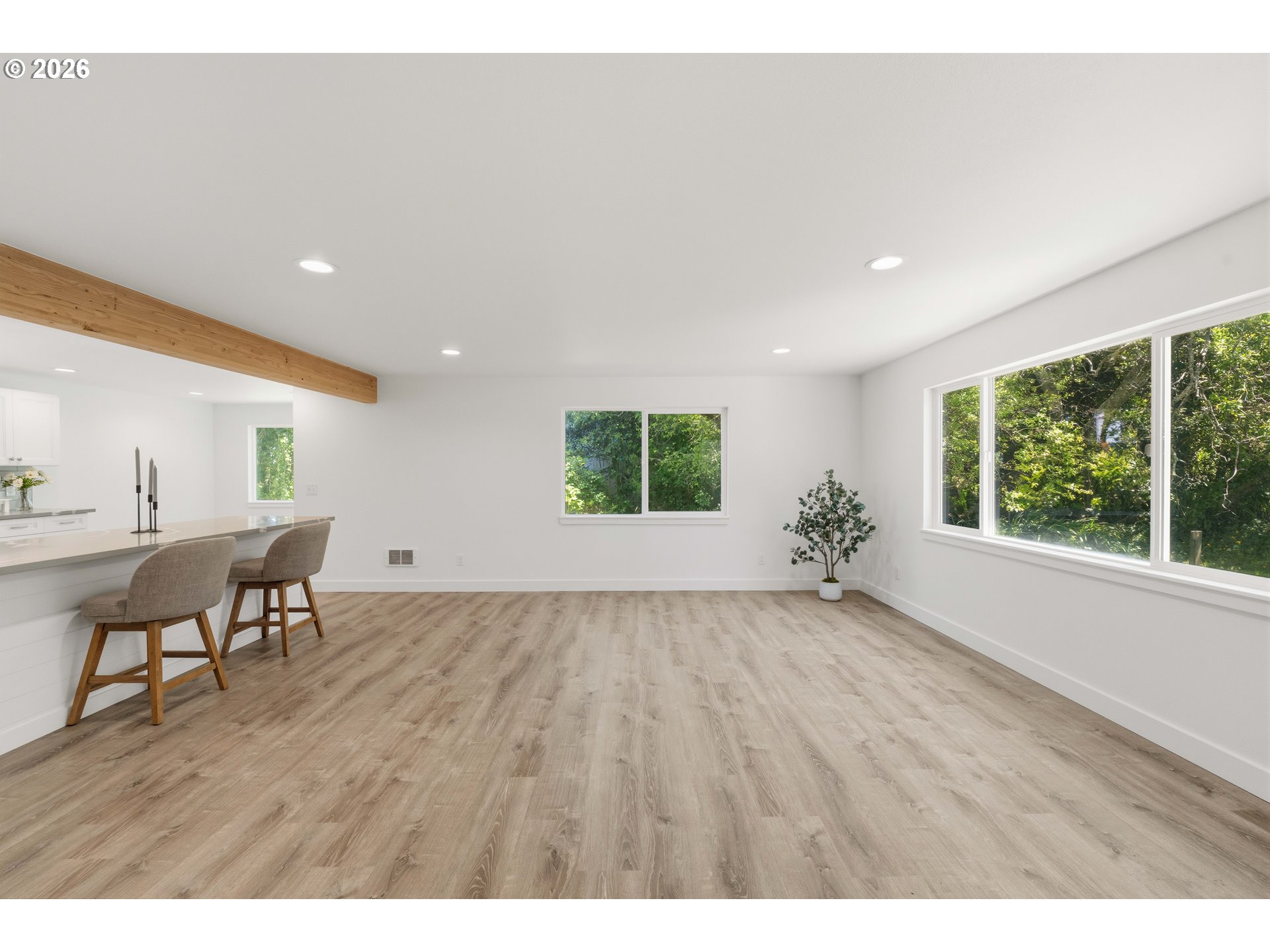 950 Exchange Street North Bend, OR 97459 - Photo 15 of 43