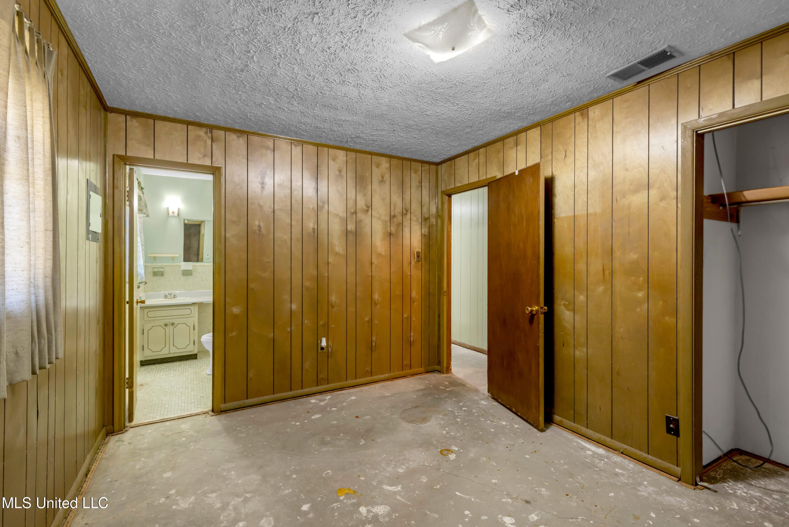 8313 Coda Road Moss Point, MS 39562 - Photo 14 of 32 8313CodaRd-14