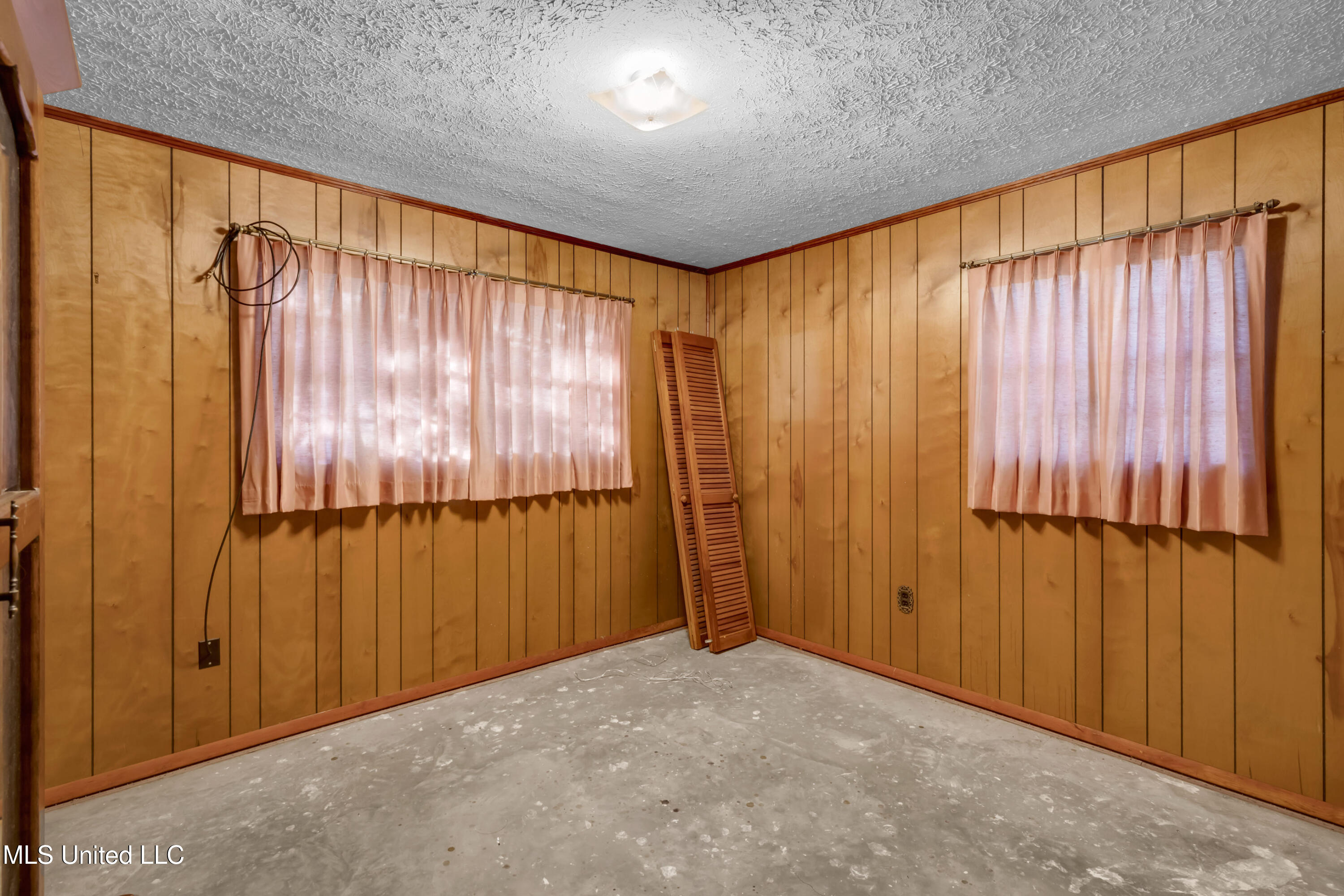 8313 Coda Road Moss Point, MS 39562 - Photo 16 of 32 8313CodaRd-16