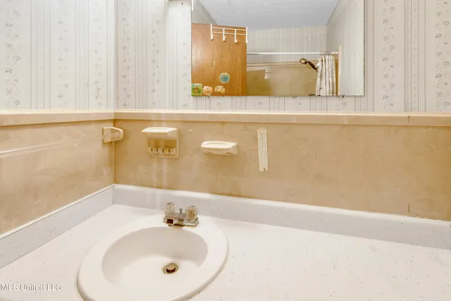 $150,000 | 8313 Coda Road, Moss Point, MS 39562