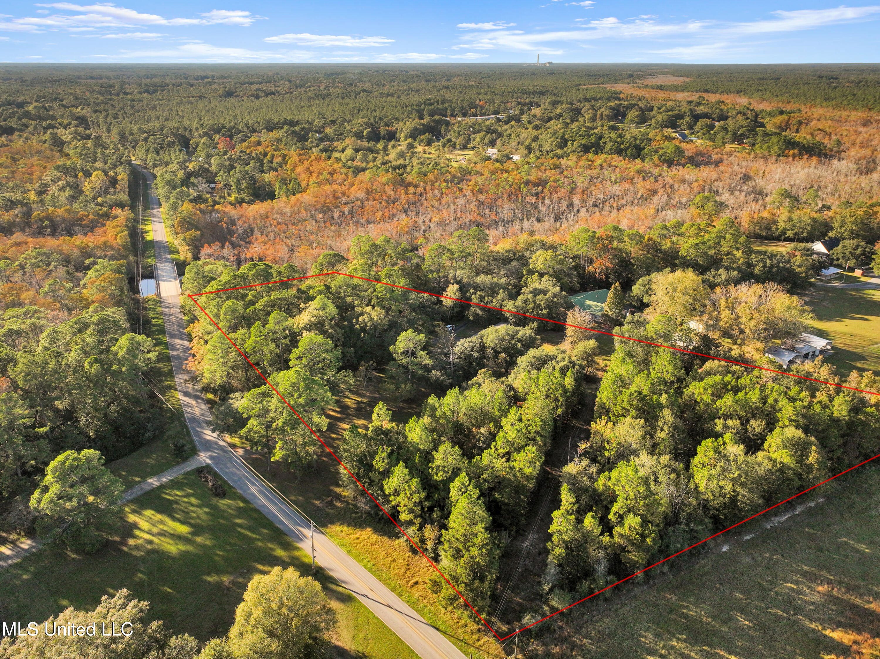 8313 Coda Road Moss Point, MS 39562 - Photo 27 of 32 8313CodaRd-28
