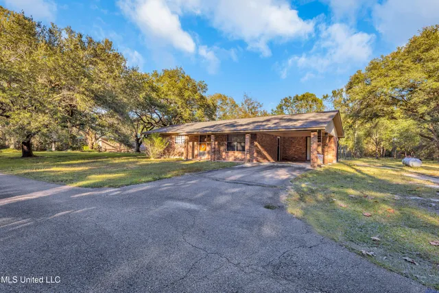 $150,000 | 8313 Coda Road, Moss Point, MS 39562