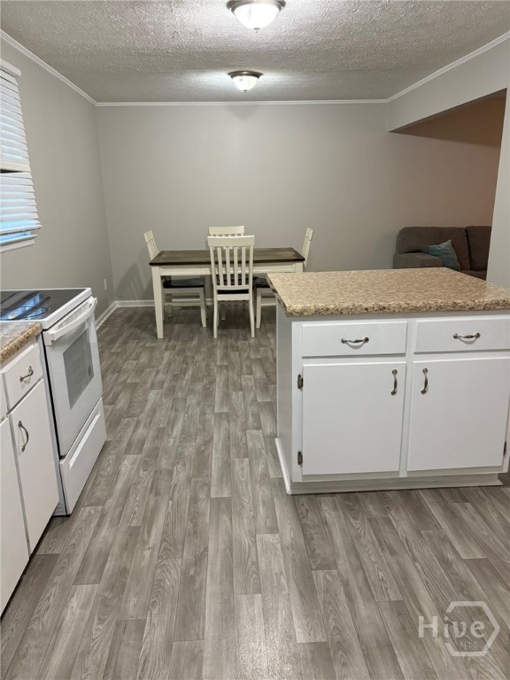 260 Oak Circle Hull, GA 30646 - Photo 8 of 49