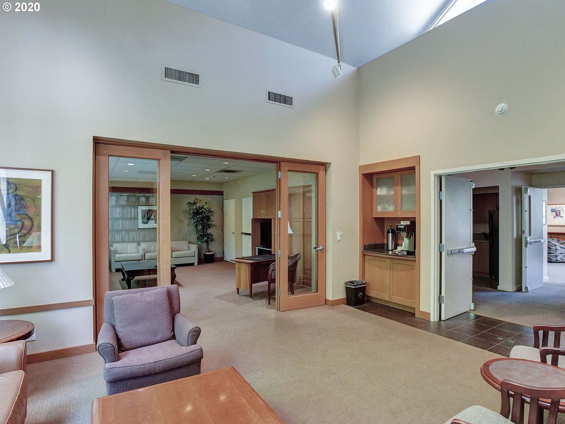 6625 West Burnside Road, Unit 241 Portland, OR 97225 - Photo 25 of 32 Gallery Image 25