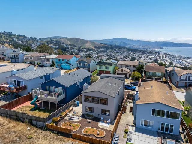 $1,698,000 | 373 Coral Ridge Drive, Pacifica, CA 94044