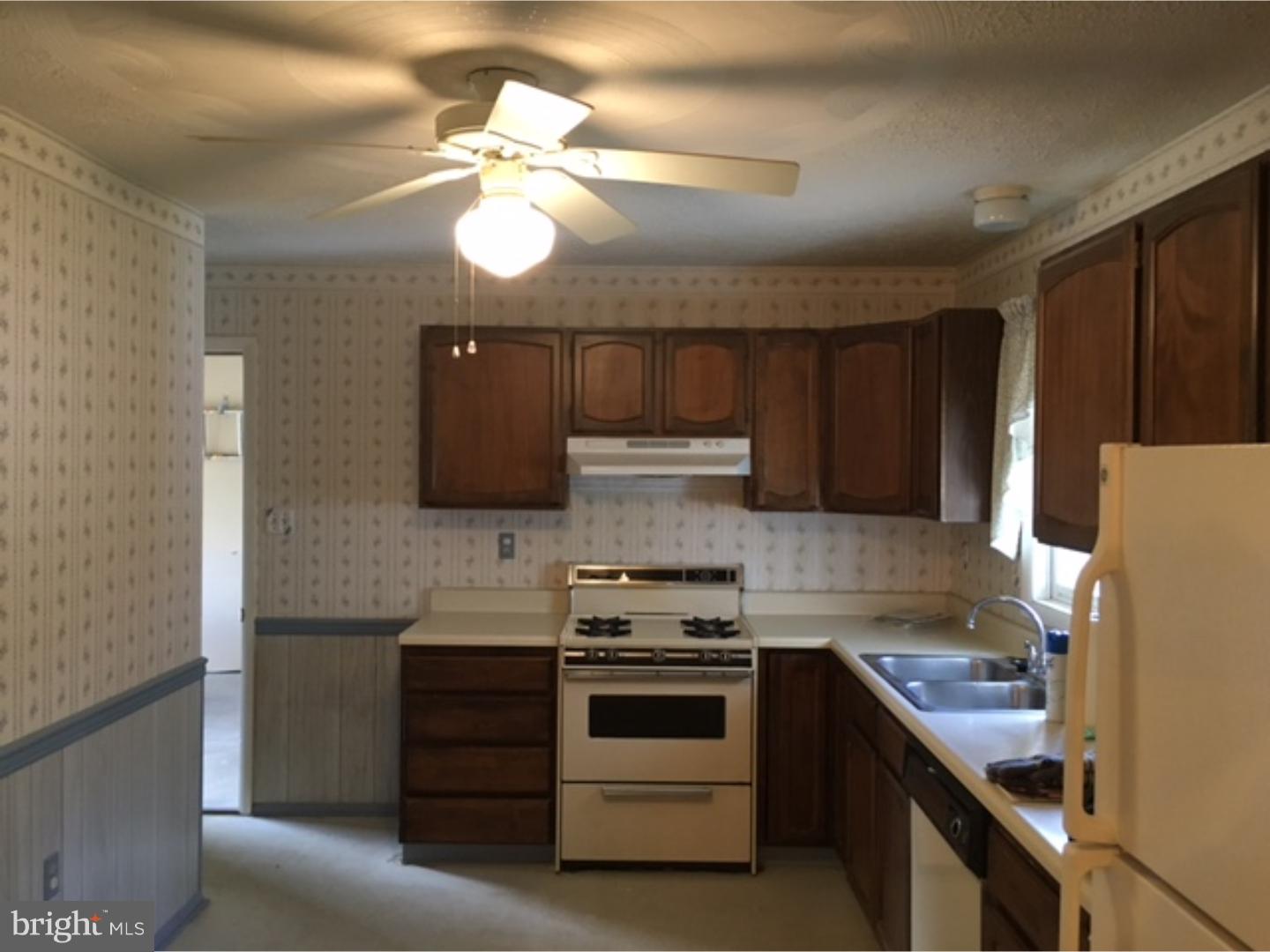 3311 Reedy Road Sinking Spring, PA 19608 - Photo 6 of 13 Kitchen