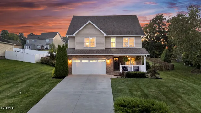 $574,900 | 356 Cameron Court, Jonesborough, TN 37659