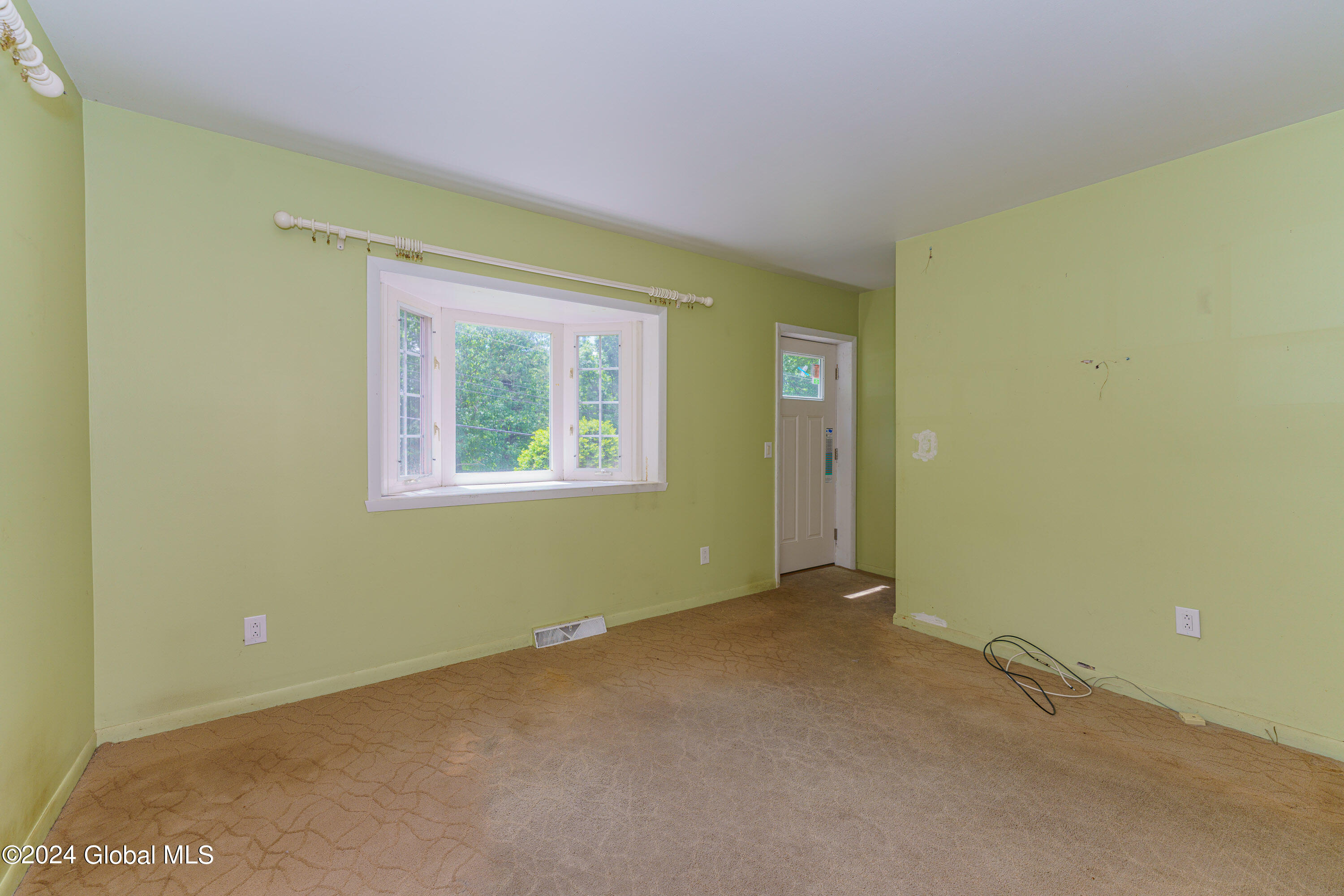 1 Livingroom 2