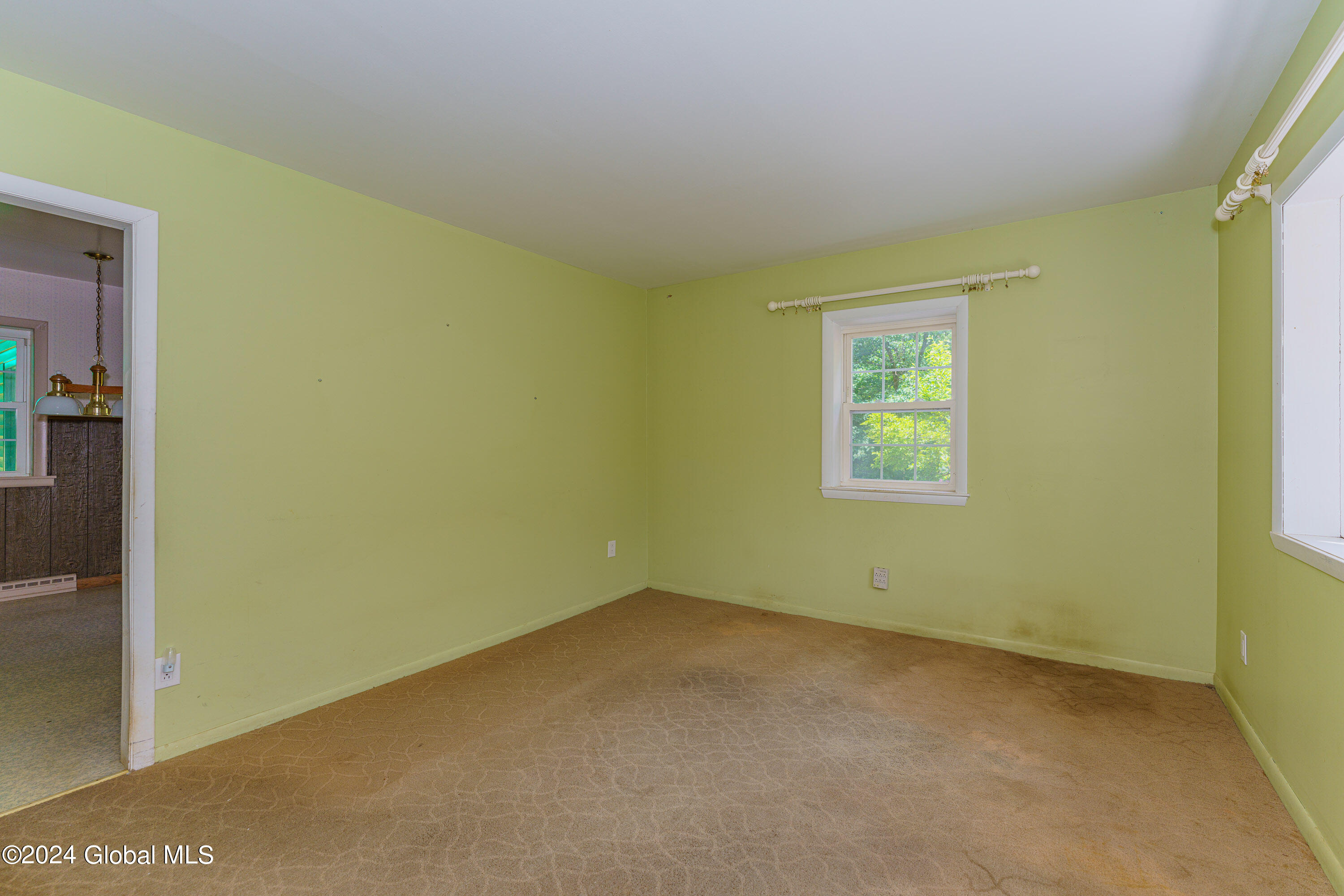 292 Palmer Road Schodack, NY 12061 - Photo 8 of 36 1 Livingroom 4
