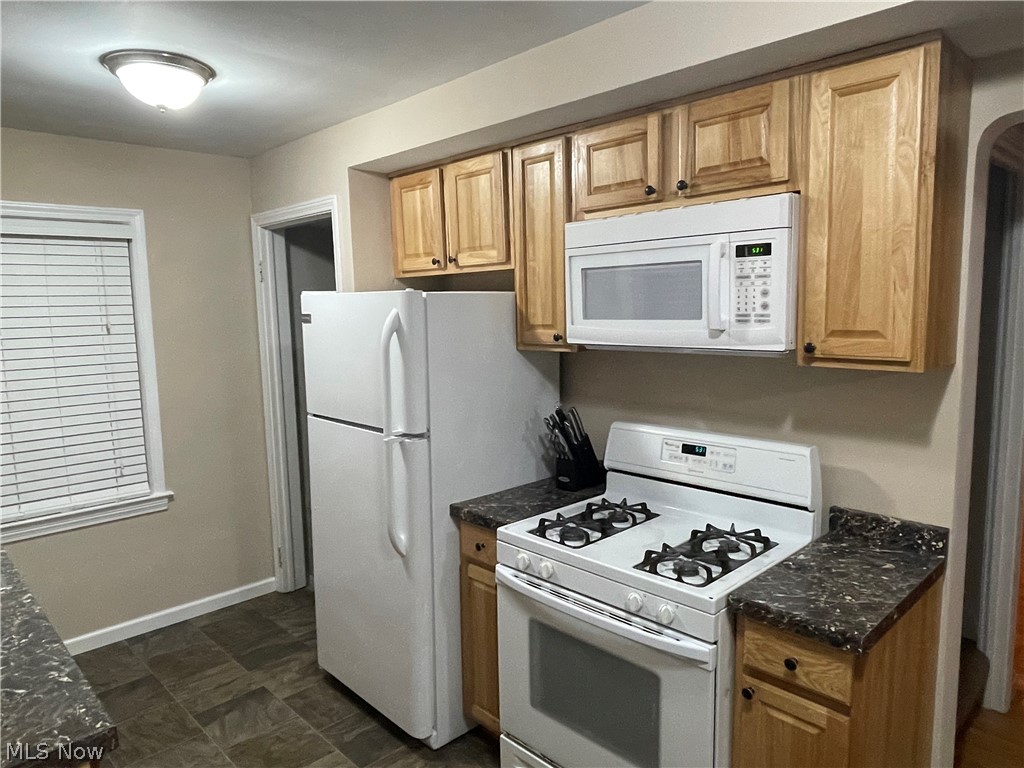 5973 Edgewood Road Cleveland, OH 44124 - Photo 6 of 26