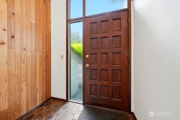 9215 Northeast 178th Street Bothell, WA 98011 - Photo 3 of 32