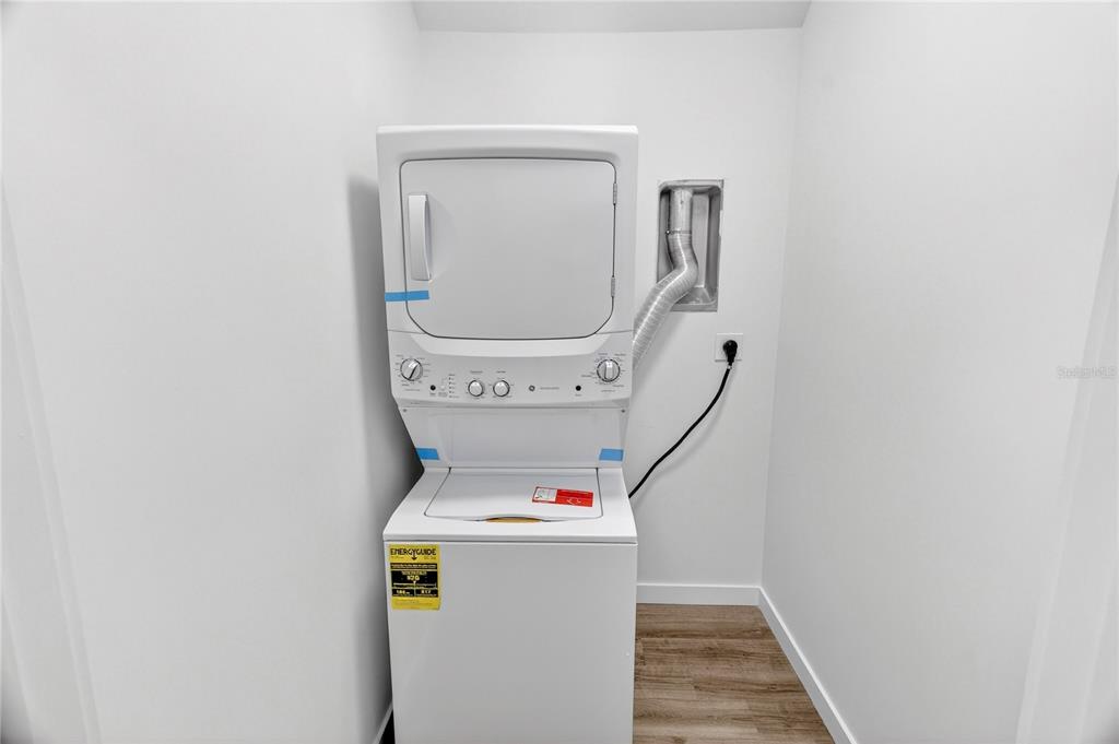 1611 Northwest 29 Road, Unit 3 Gainesville, FL 32605 - Photo 14 of 27