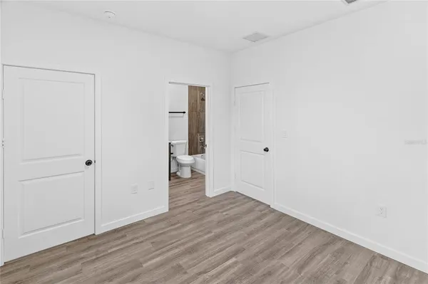 $2,195 | 1611 Northwest 29 Road, Unit 3, Gainesville, FL 32605