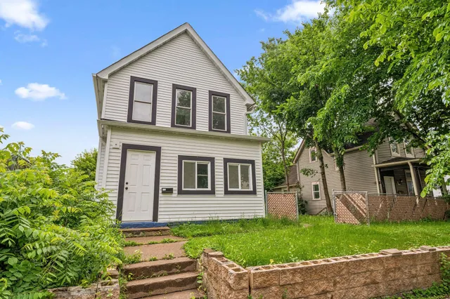$274,900 | 1268 Payne Avenue, St. Paul, MN 55130