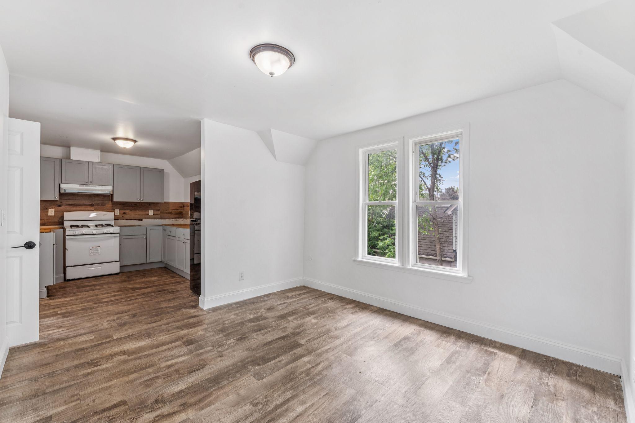 1268 Payne Avenue St. Paul, MN 55130 - Photo 17 of 29