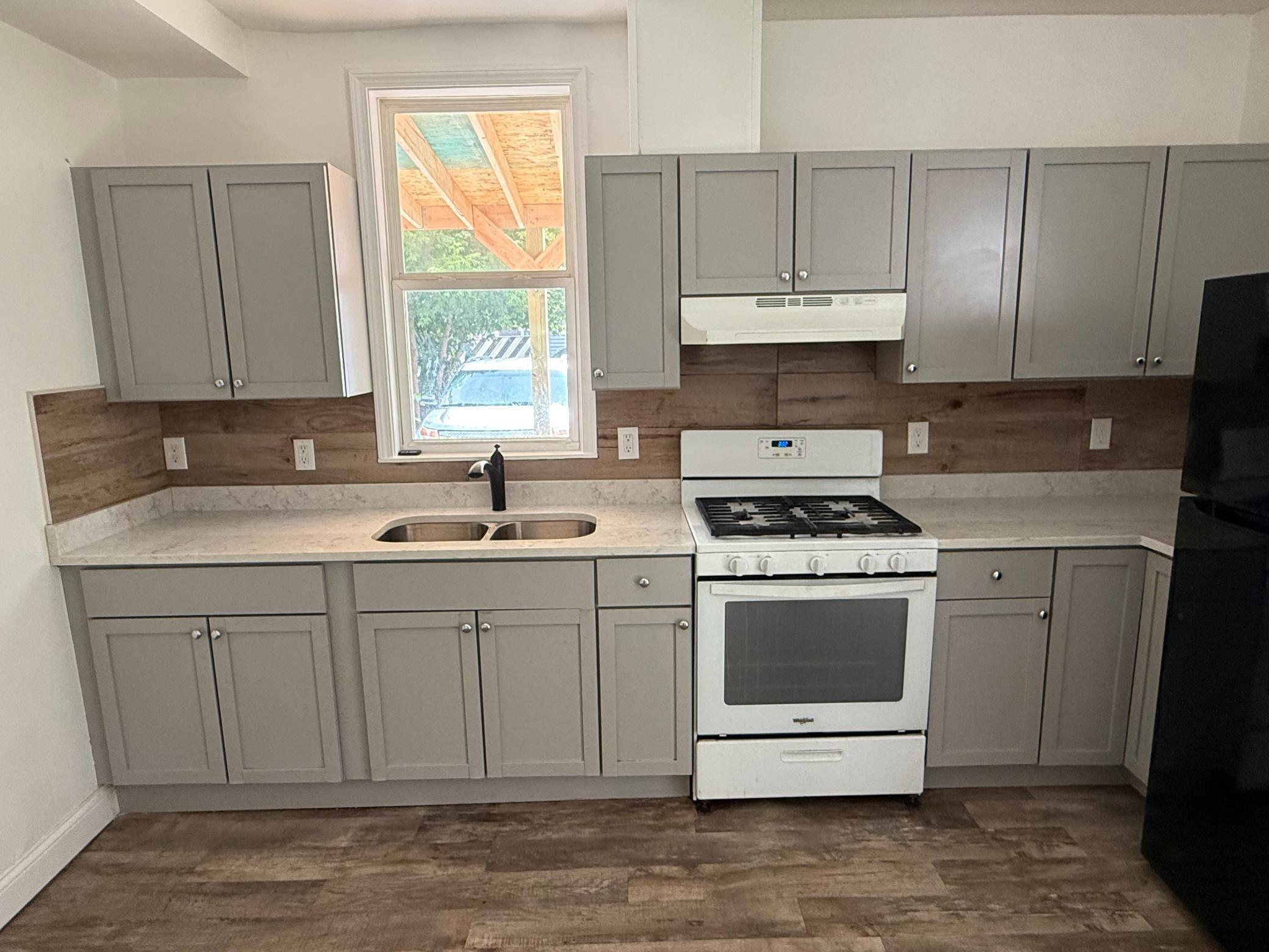 1268 Payne Avenue St. Paul, MN 55130 - Photo 5 of 29