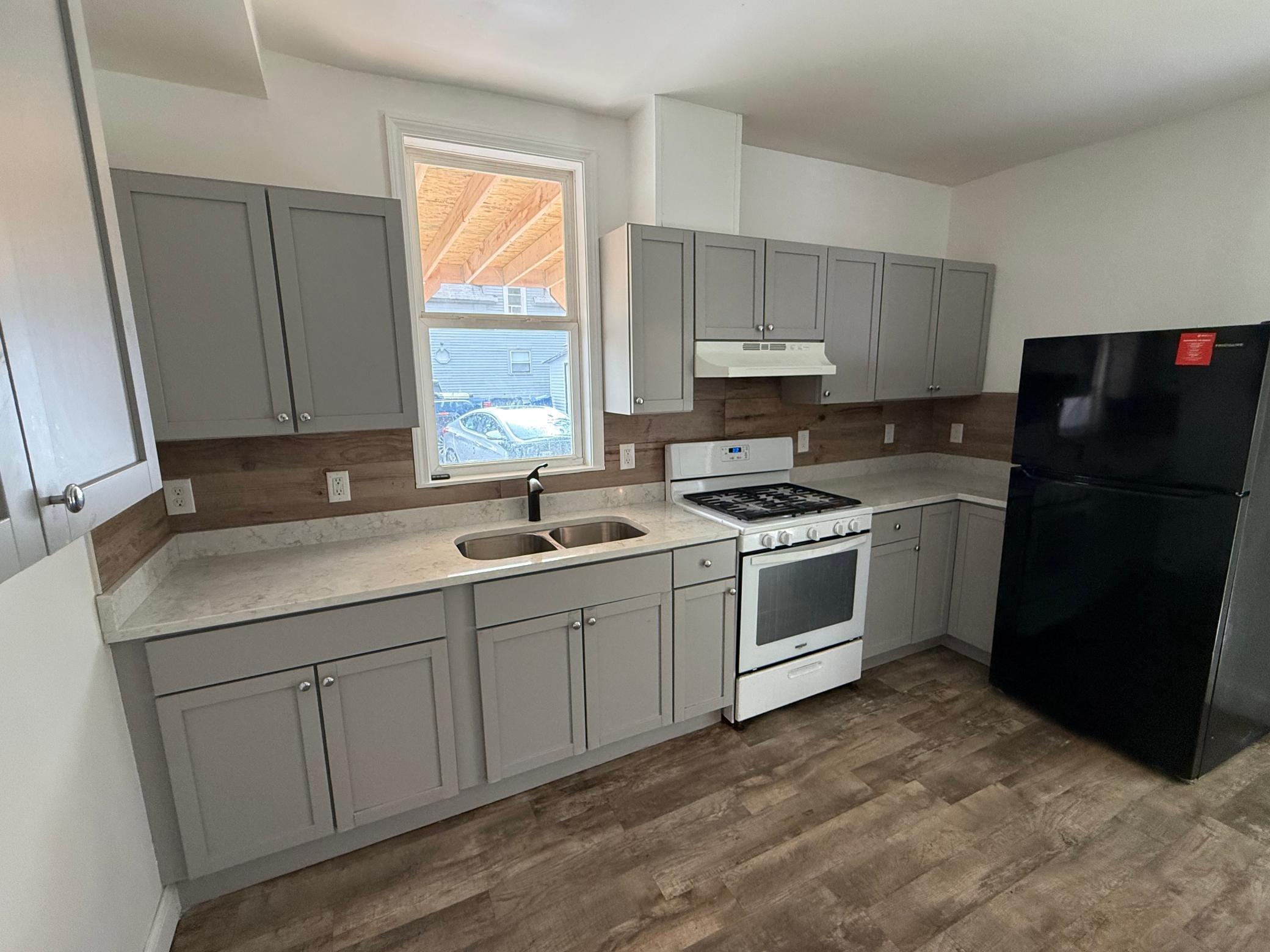 1268 Payne Avenue St. Paul, MN 55130 - Photo 6 of 29