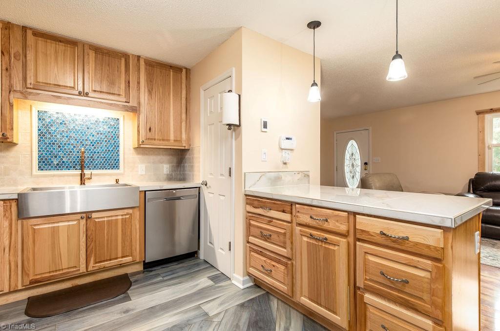 4945 Hoover Hill Road Trinity, NC 27370 - Photo 6 of 38