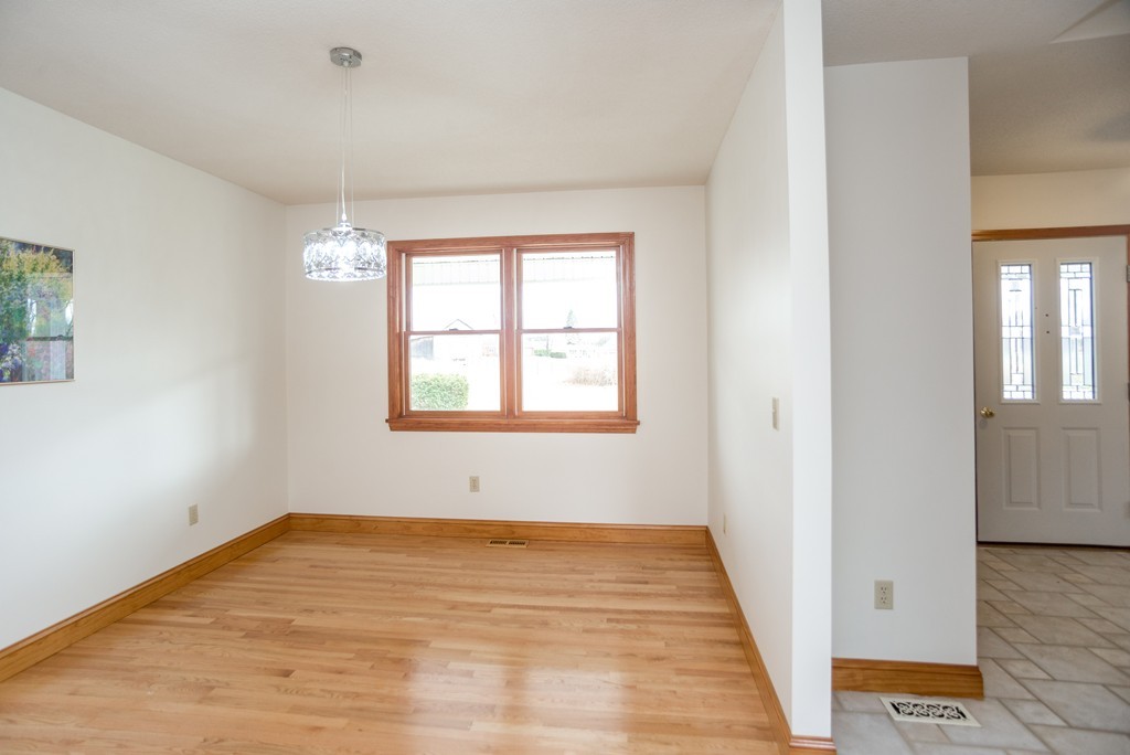 12 Rocky Hill Road Hadley, MA 01035 - Photo 14 of 29 Gallery Image 14