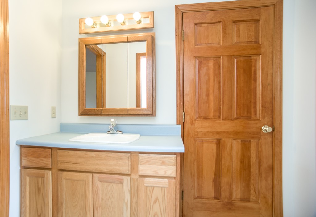 12 Rocky Hill Road Hadley, MA 01035 - Photo 19 of 29 Gallery Image 19