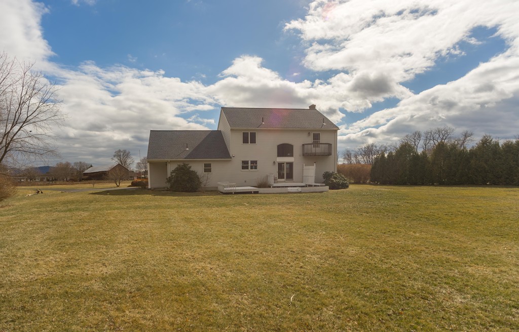 12 Rocky Hill Road Hadley, MA 01035 - Photo 3 of 29 Gallery Image 3