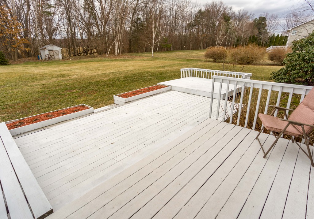 12 Rocky Hill Road Hadley, MA 01035 - Photo 4 of 29 Gallery Image 4