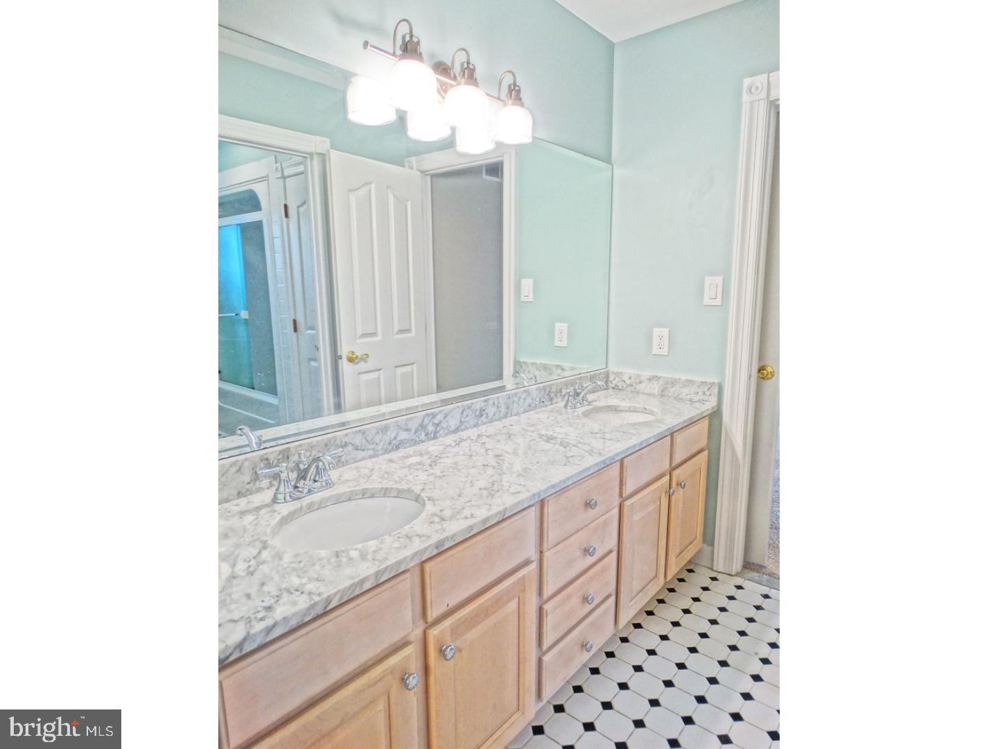 445 West Deer Pointe Road West Chester, PA 19382 - Photo 19 of 25 Gallery Image 19